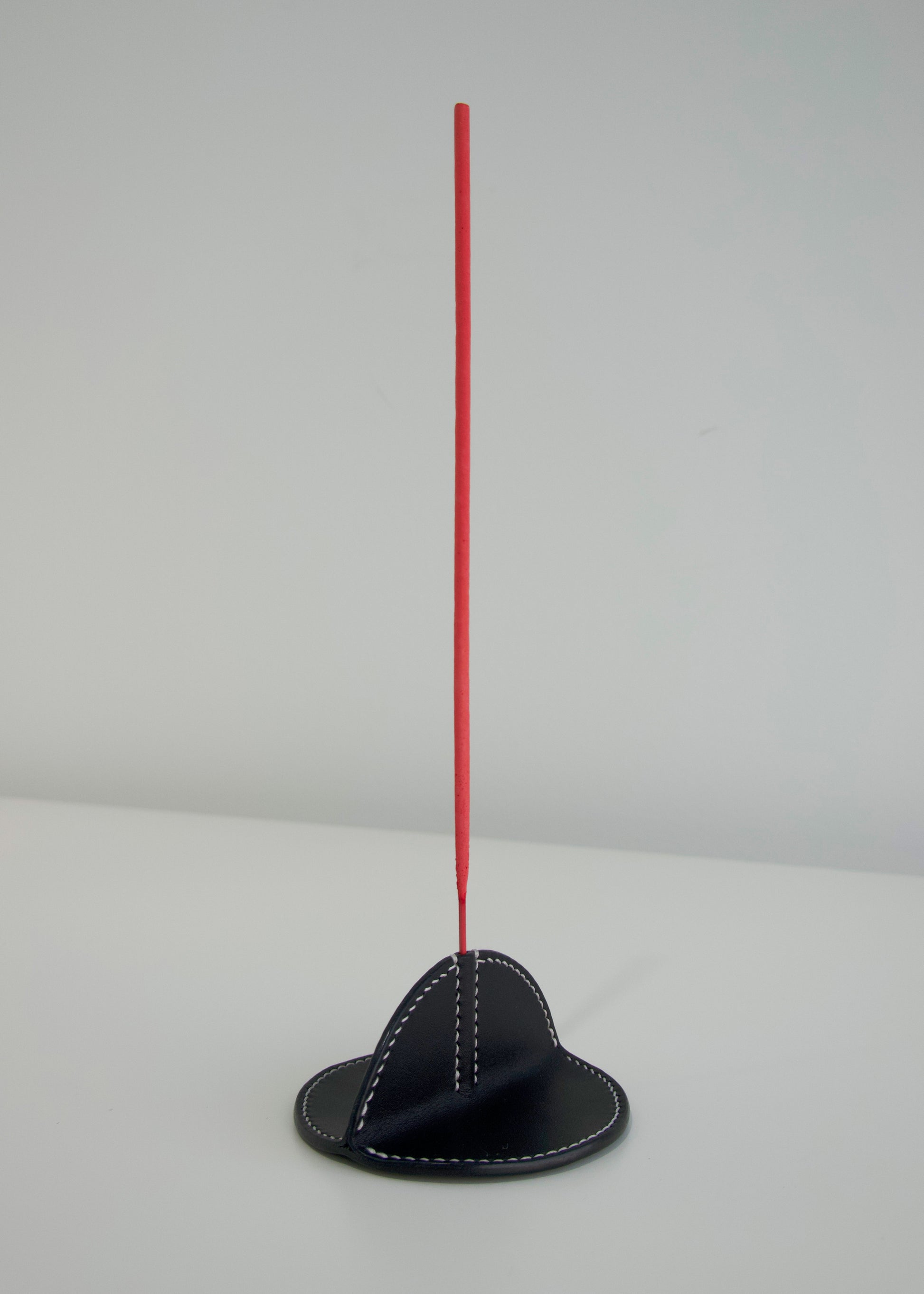 OREUM BLACK
