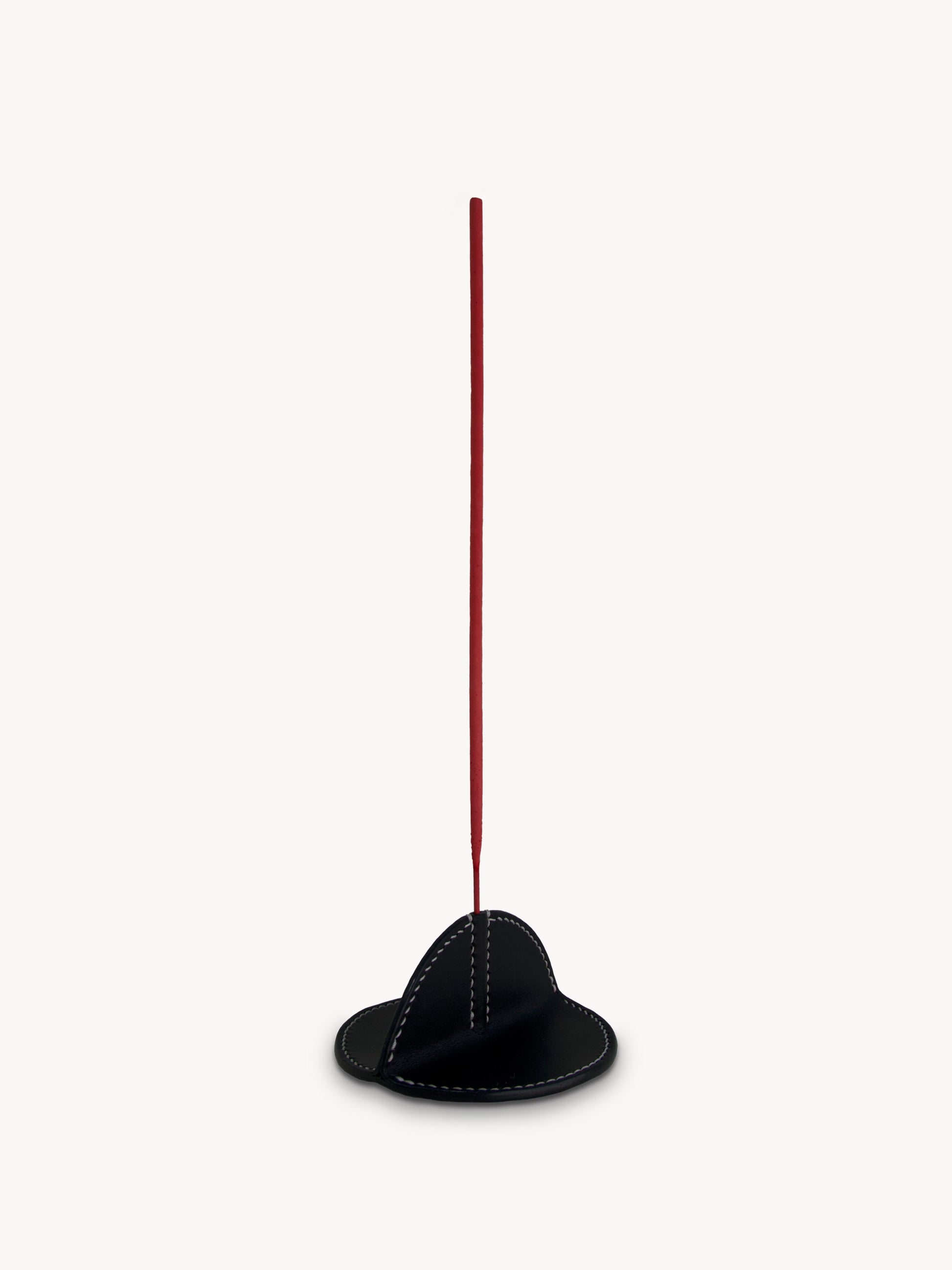 OREUM BLACK